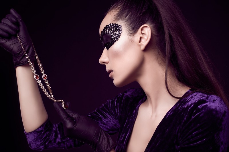 Buying Wholesale Jewelry for Resale? 5 Tips for your Business