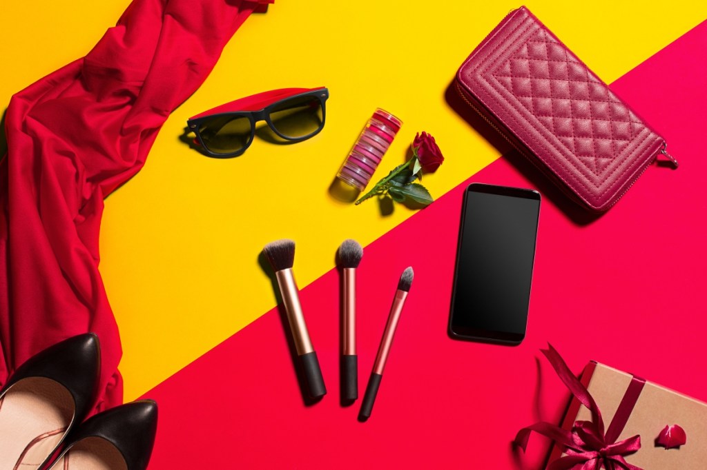 10 trendy fashion items for spring 2023