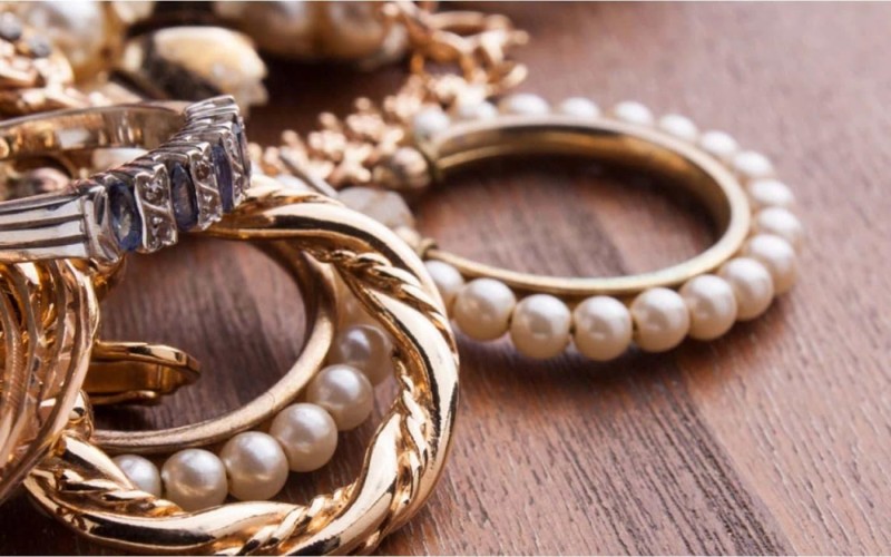 international jewelry wholesaler